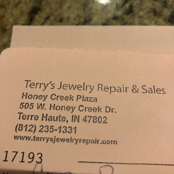 Diamond Eternity Band in Rose Gold - Picture 5 of 8